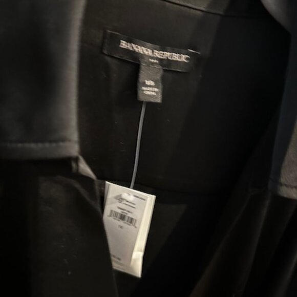 NWT, BANANA REPUBLIC,BLACK SATIN, SIZE 18 - Picture 3 of 3